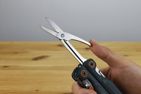 Leatherman Wave® Alpha Multitool (Cascadia Green G10 Handle)