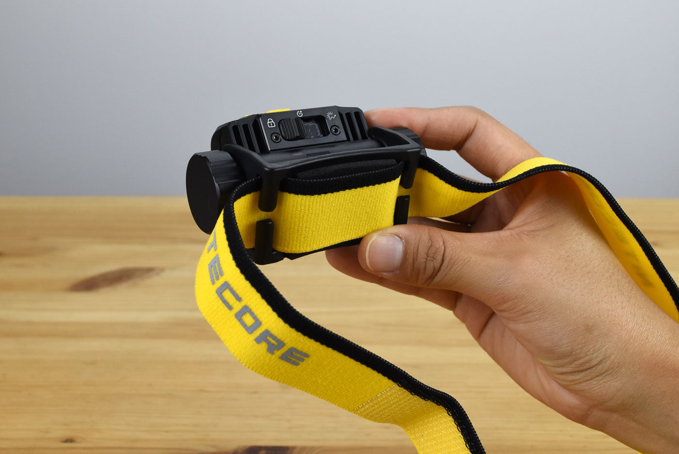 Nitecore UT6 LED Rechargeable Headlamp (1600 Lumens)