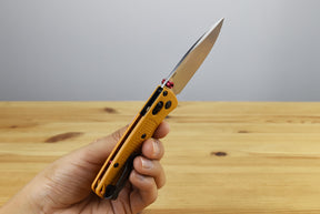 Benchmade 533-08 Mini Bugout Folding Knife (Daybreak Yellow Grivory Handle)