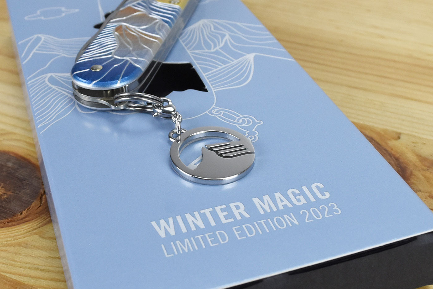 Victorinox Cadet Alox Multitool 0.2601.22E1 Winter Magic (Limited Edition 2023)