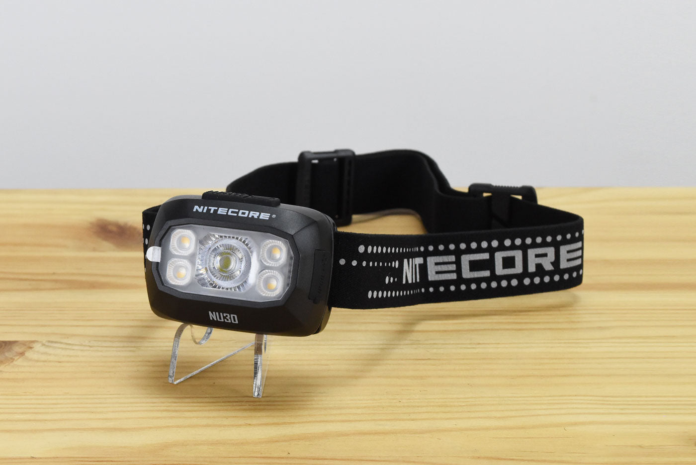 Nitecore NU30 Rechargeable Headlamp (500 Lumens)