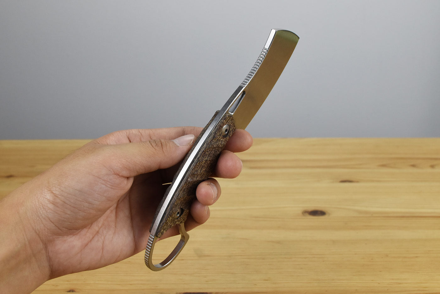 Kizer 1065A4 Little Rhino AEB-L