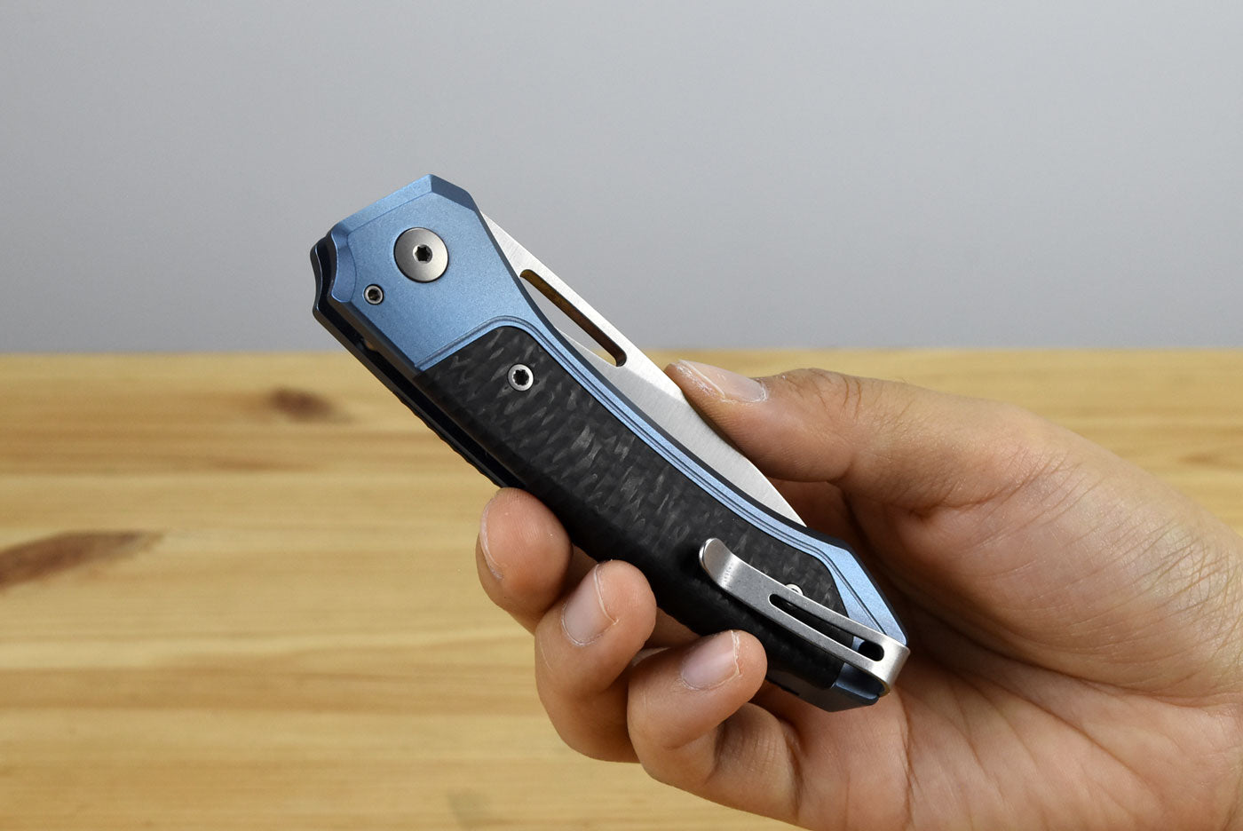 LionSteel Twain (Blue Titanium Handle)