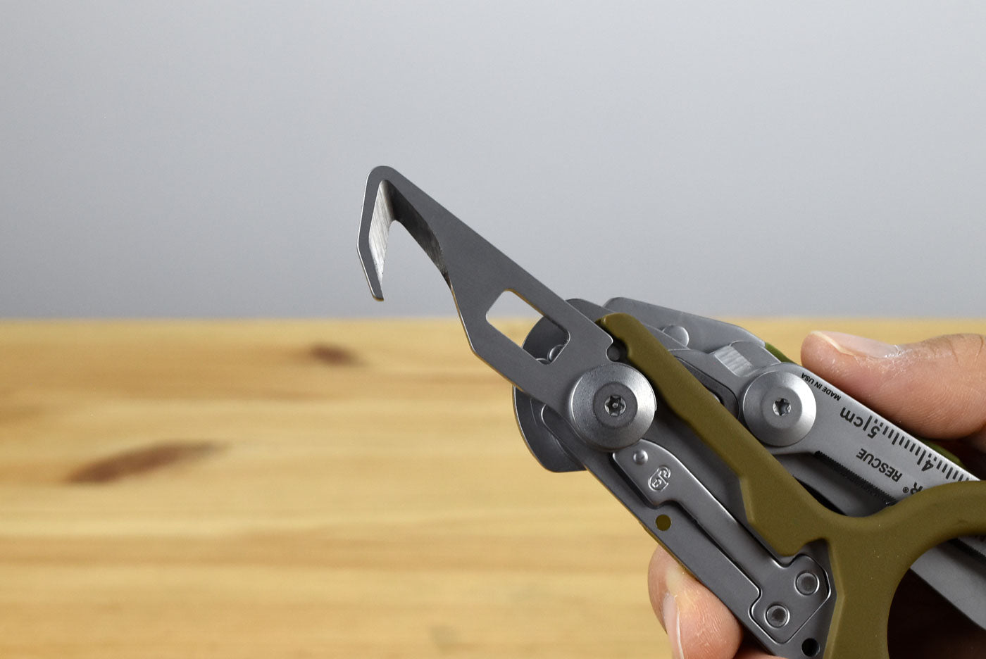 Leatherman Raptor® Rescue Multitool (Woodland)