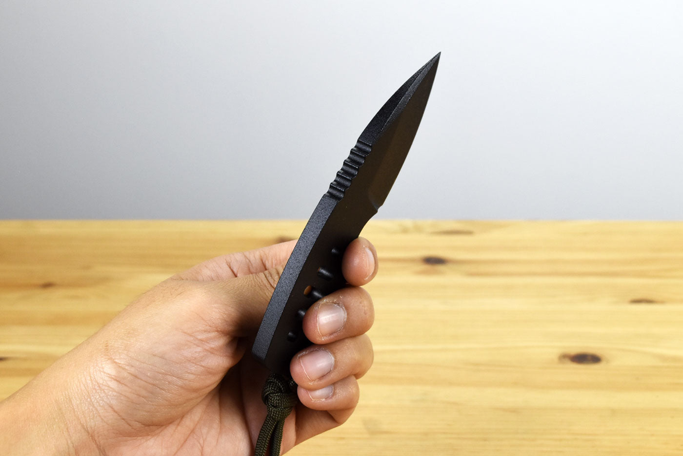 TOPS Baghdad Box Cutter