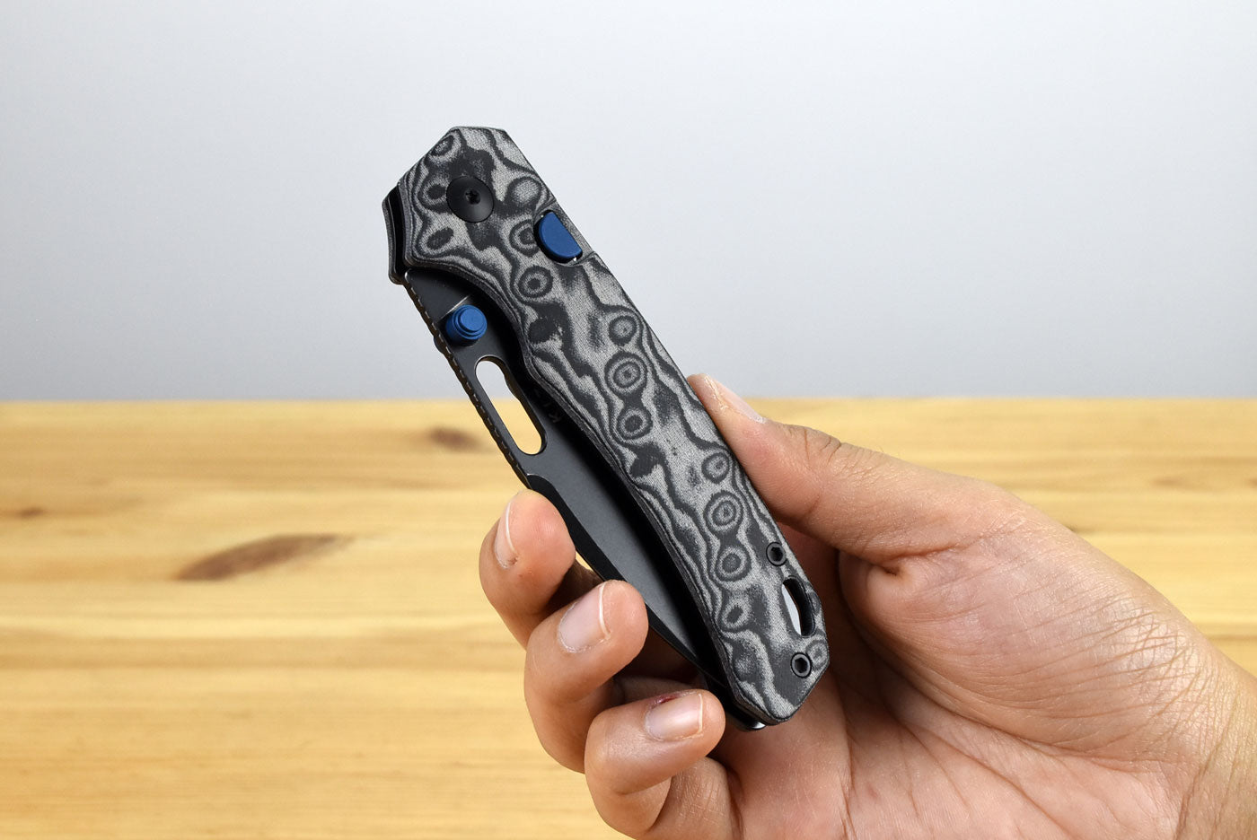 Kizer V3802BDA2 Outposter Nitro-V