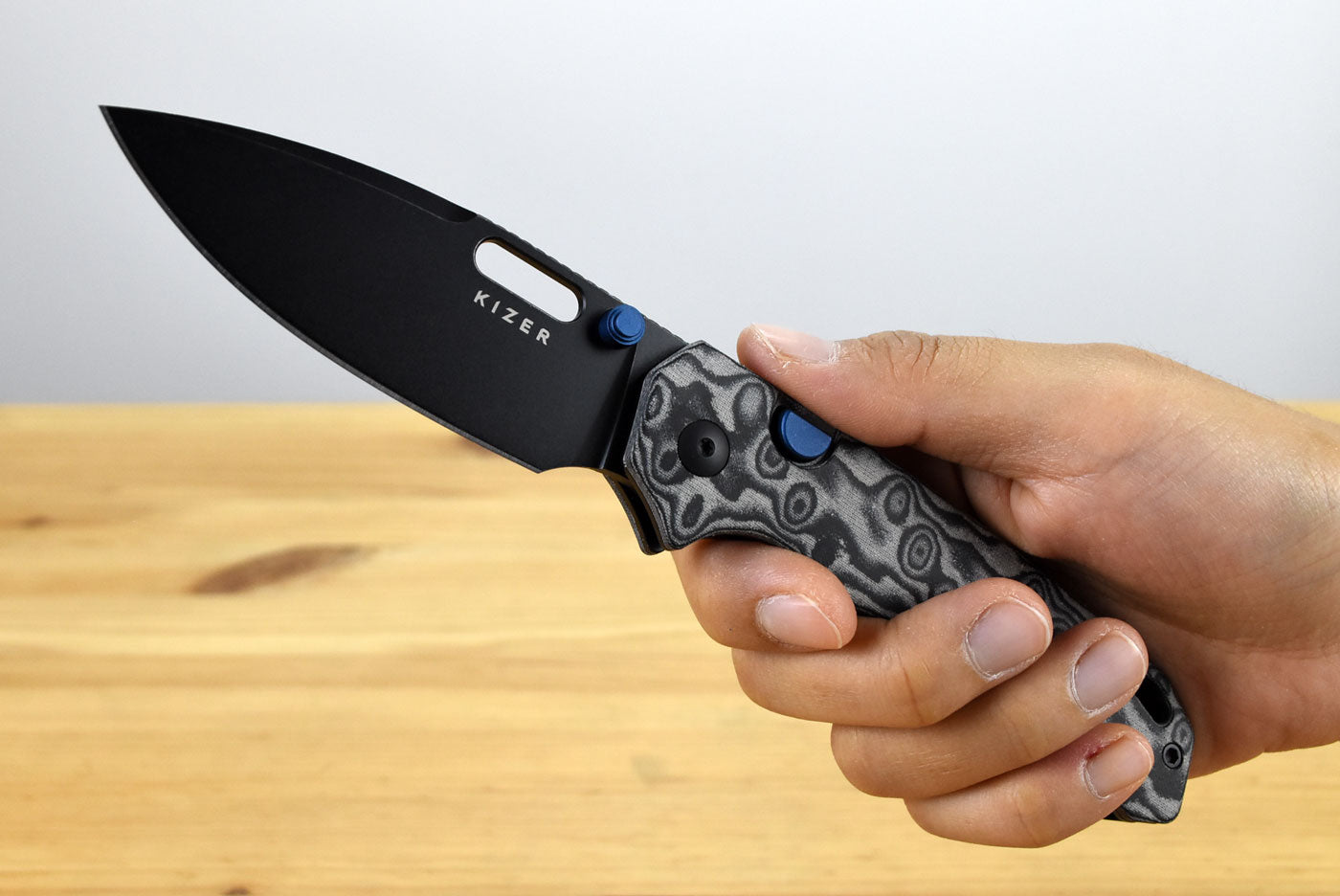 Kizer V3802BDA2 Outposter Nitro-V