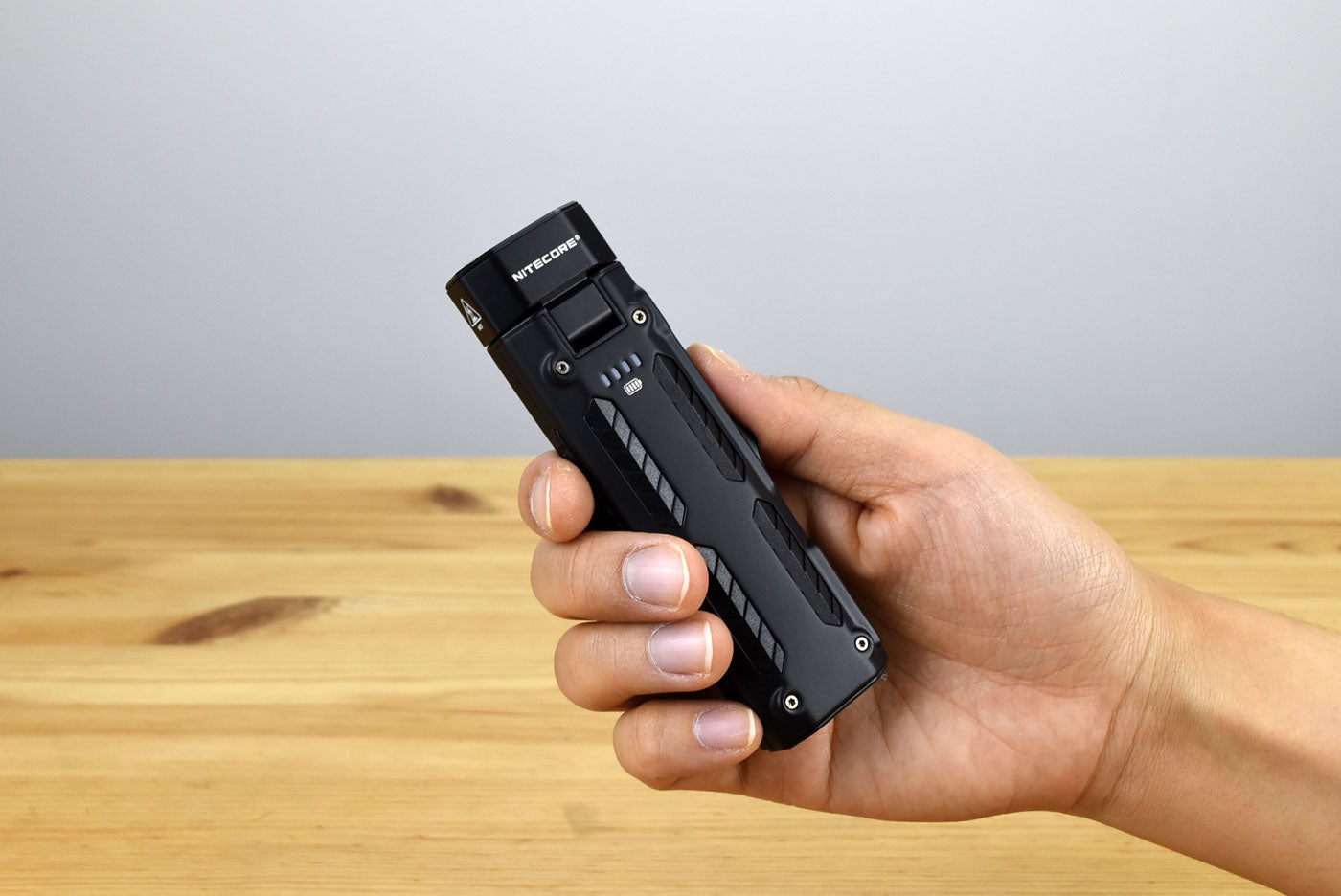 Nitecore EDC09 UHE LED MCT Adjustable Angle EDC Flashlight (1600 Lumens)