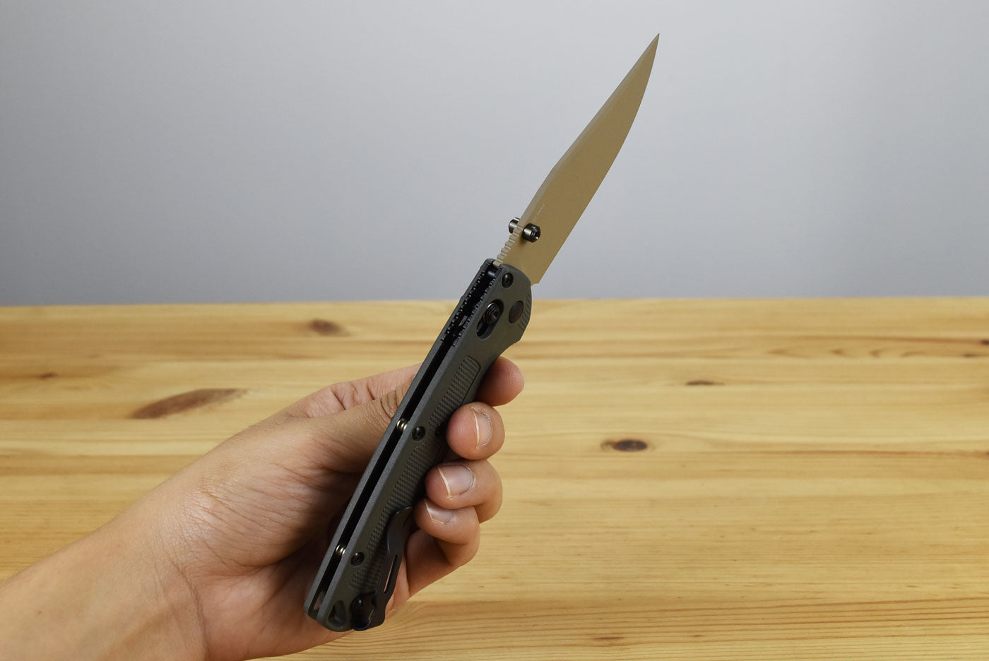 Benchmade 15536TN-02 Taggedout Folding Knife (Deep Olive Grivory Handle)