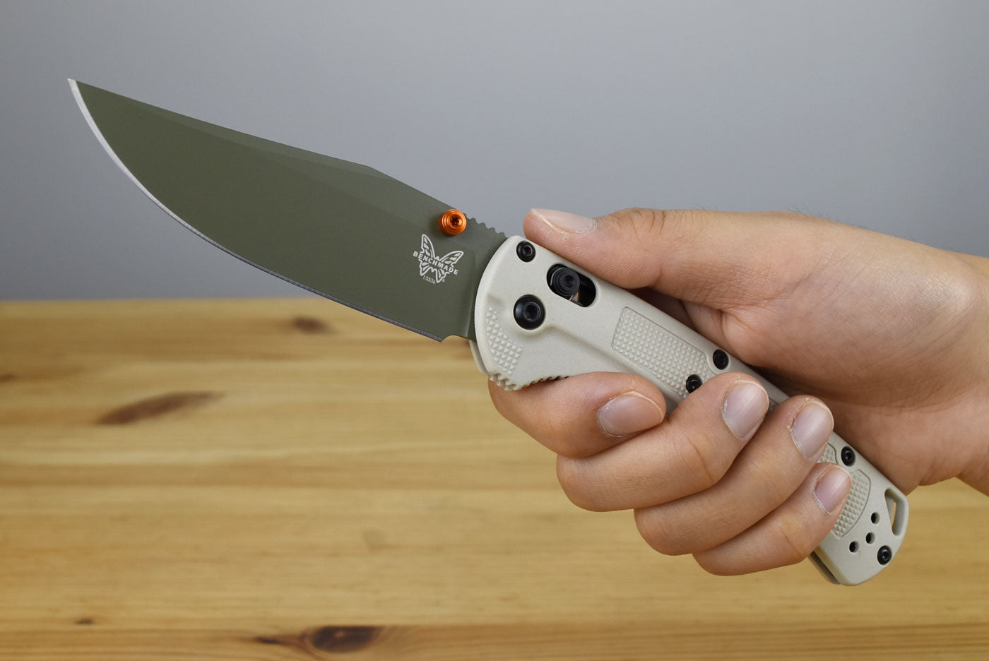 Benchmade 15536GN-01 Taggedout Folding Knife (Tan Grivory Handle)