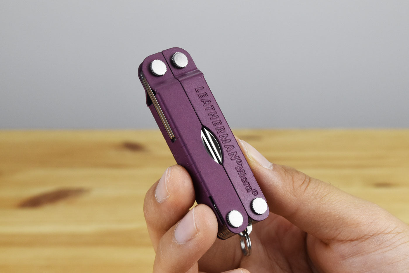 Leatherman Micra Multitool (Cherry)