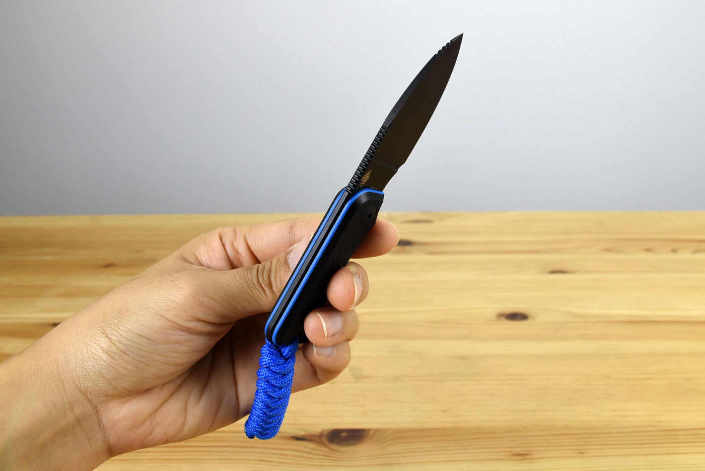 Civivi C23045-1 Baby Banter Fixed Blade (Black and Blue G10 Handle)