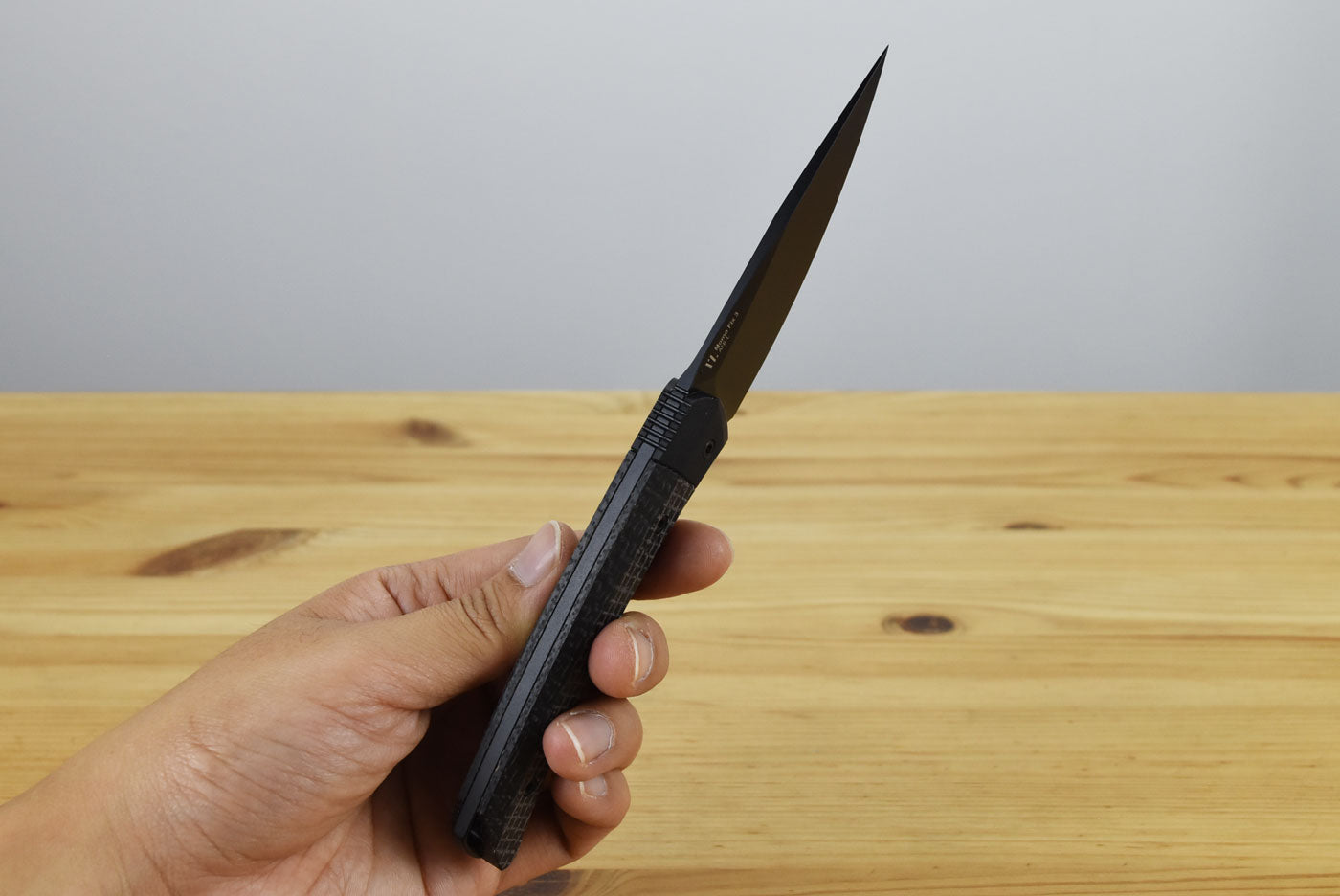 Kizer 1124A4 Momo Fix 3 AEB-L