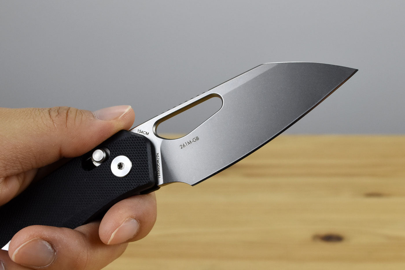 SRM Cub 261M-GB Folding Blade 154CM