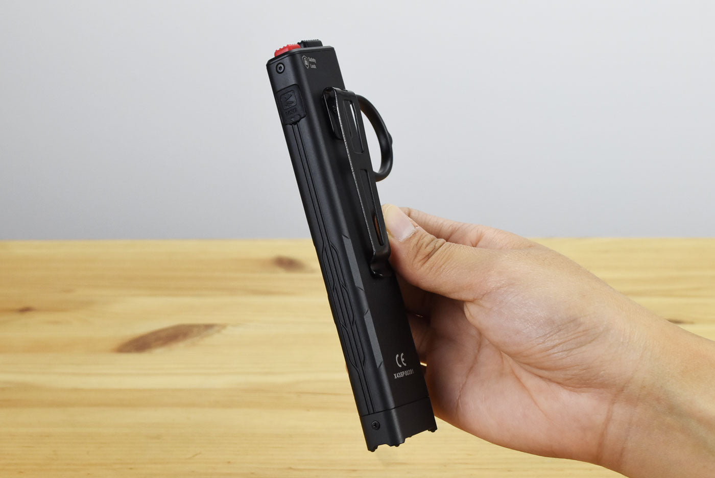 Klarus X1 Ultra Slim EDC Rechargeable Flashlight (4200 Lumens) (2 Versions)