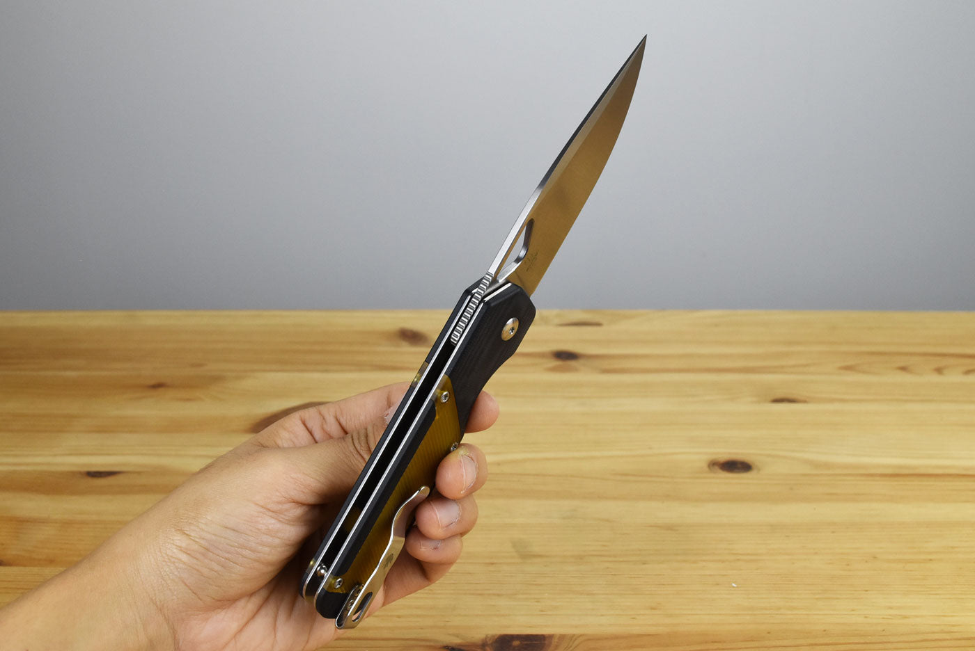 Kizer V3634C1 Militaw 154CM