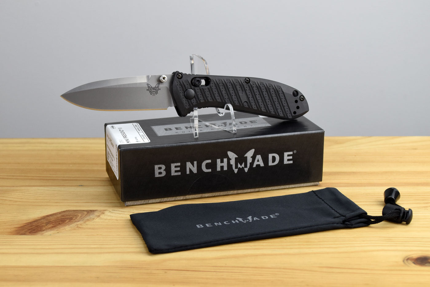 Benchmade 575-1 Mini Presidio II Folding Knife (Milled Black CF-Elite Handle)