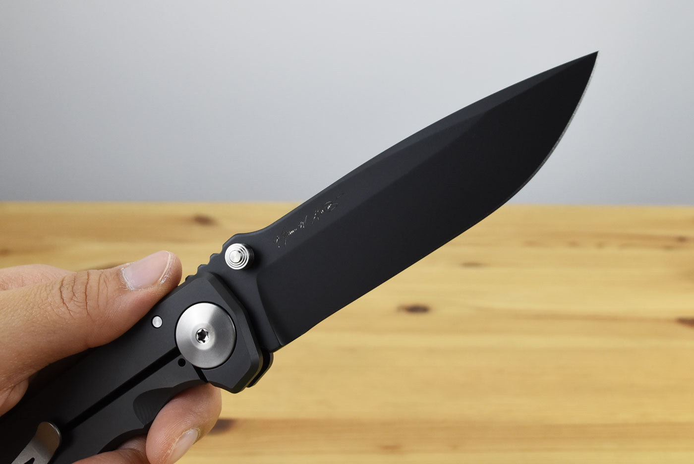 Spartan Harsey Folder Black DLC (Magnacut)