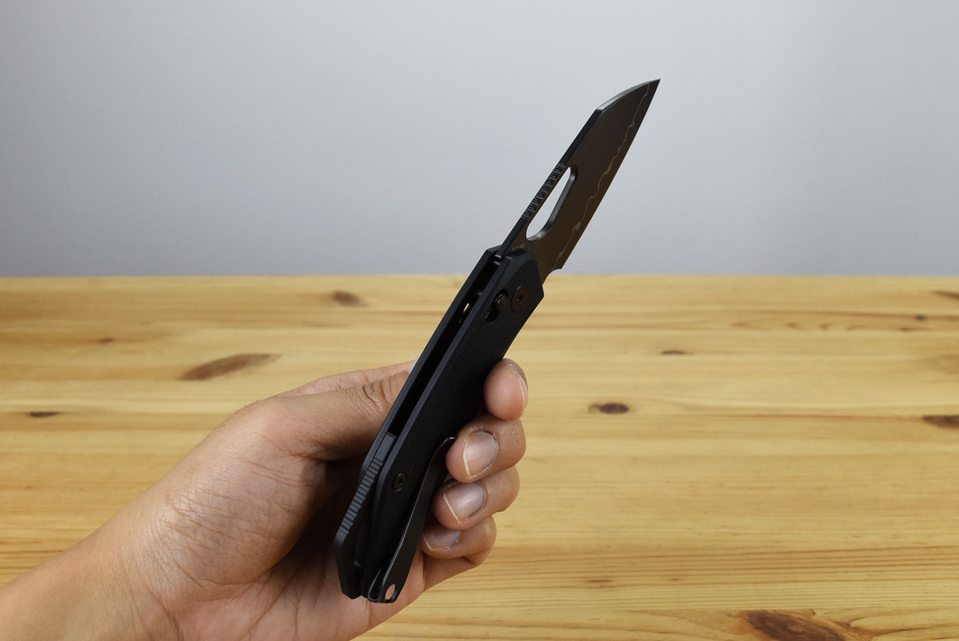 SRM Cub 261M-GB2 Folding Blade 140Cr