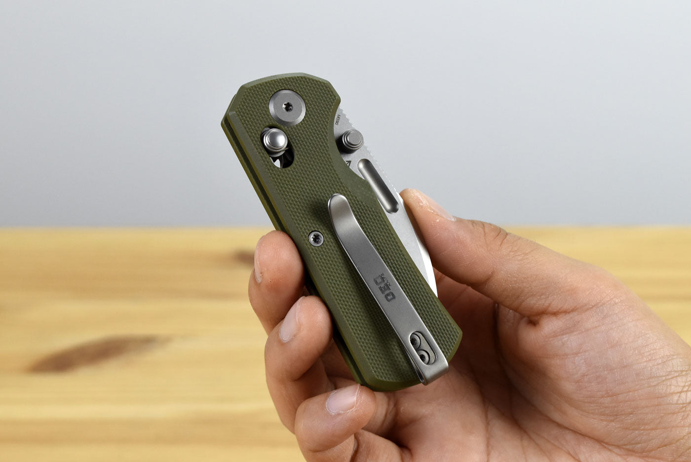 GEO Knife Belluf Crossbar Lock M390 (Green G10 Handle)