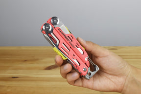 Leatherman Signal Multitool (Guava)