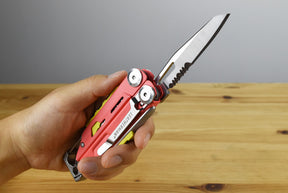 Leatherman Signal Multitool (Guava)