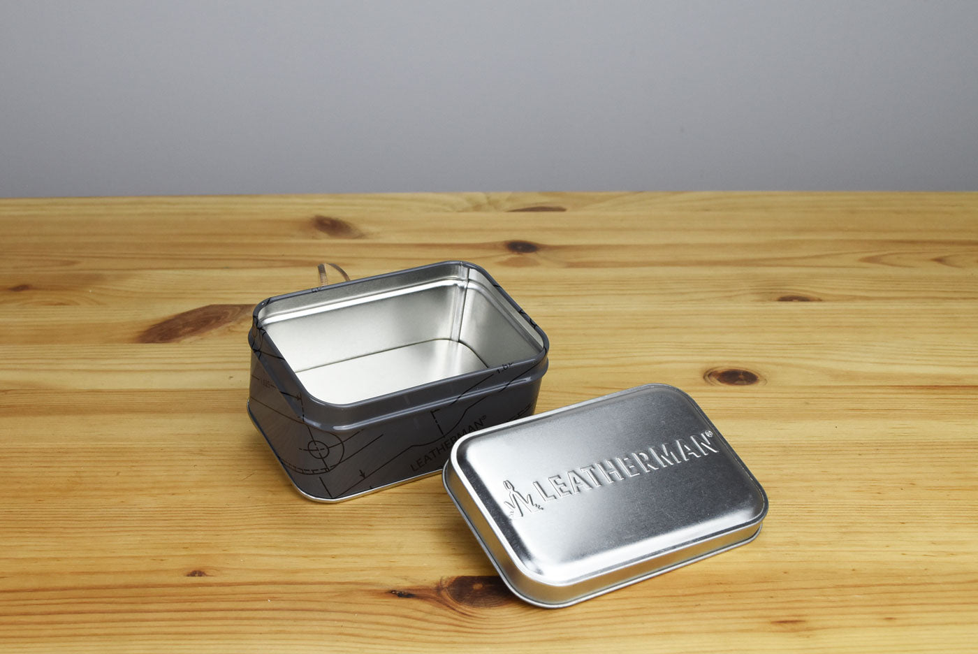 Leatherman Accessory Metal Tin