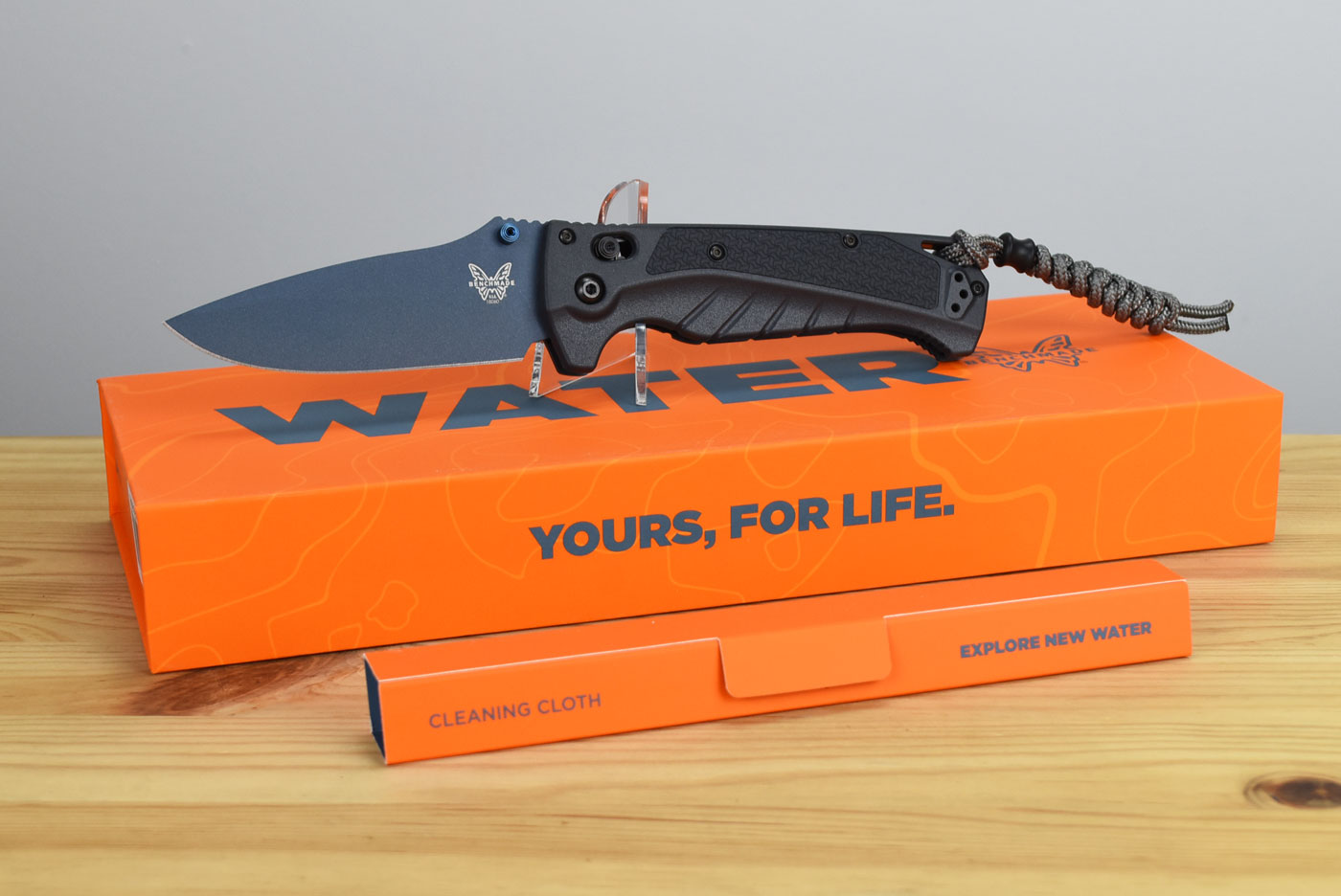 Benchmade 18060BT-01 Water Adira Folding Knife (Tempest Gray Grivory Handle)