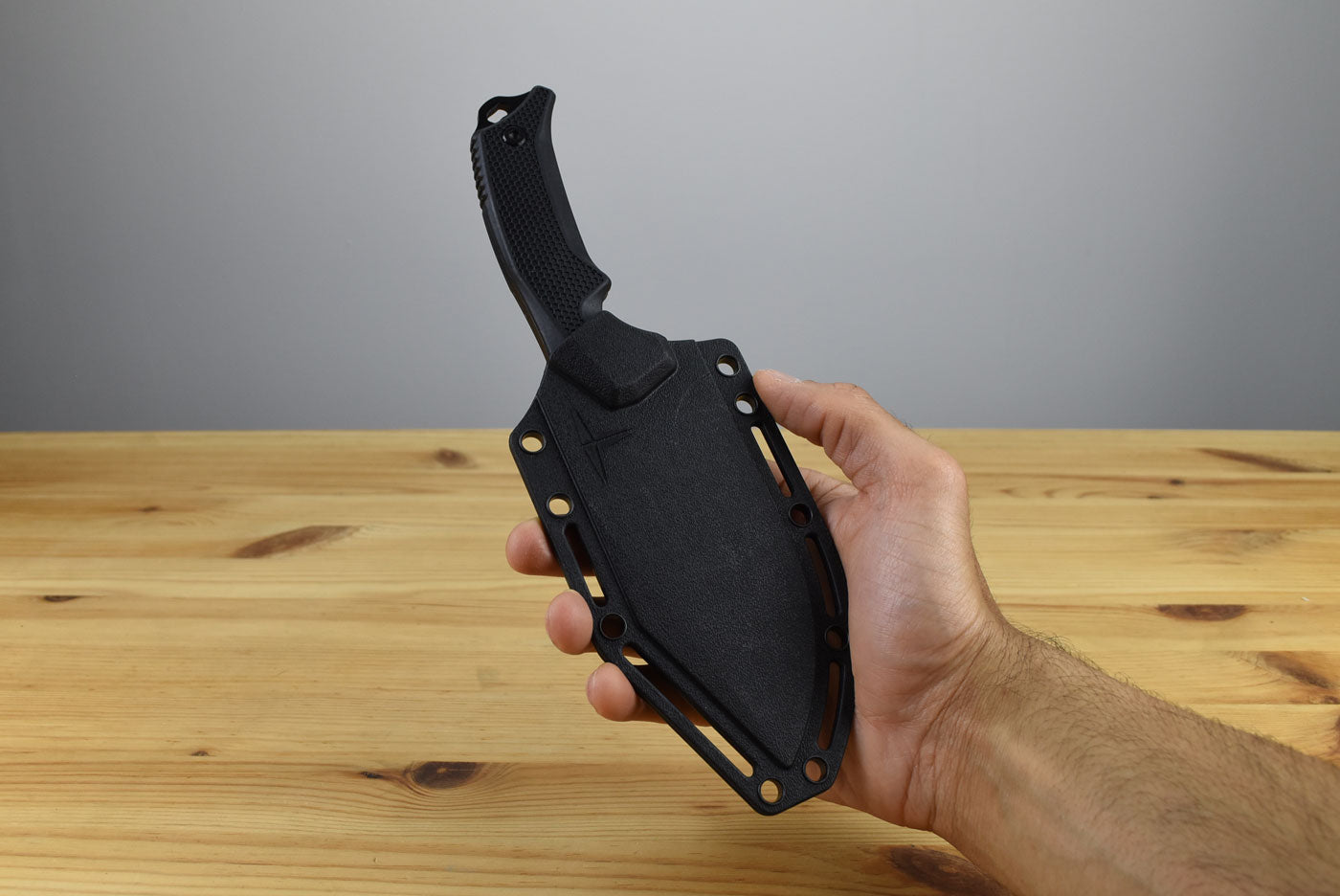 Takumitak TKF319 Neuter Fixed Blade Knife
