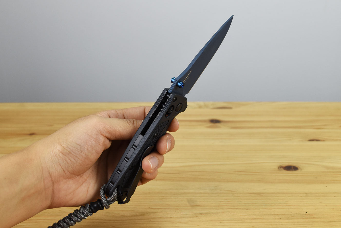 Benchmade 18065BT-01 Water Mini Adira Folding Knife (Tempest Gray Grivory Handle)