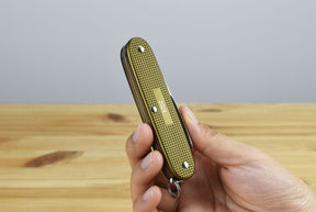 Victorinox Pioneer X Alox Multitool Pocket Knife 0.8231.L24 (Limited Edition 2024)