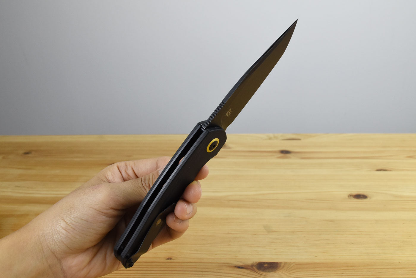 Kizer V4568A1 Z-82 Nitro-V