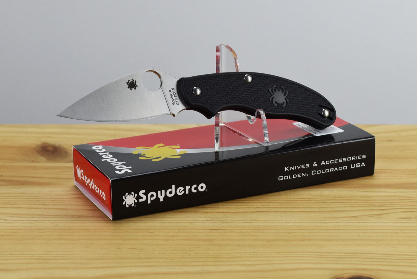 Spyderco C94PBK UK Penknife FRN (Black)