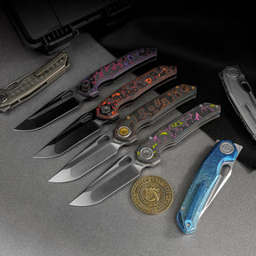 Vosteed A0325 Thunderbird V M390 in hand