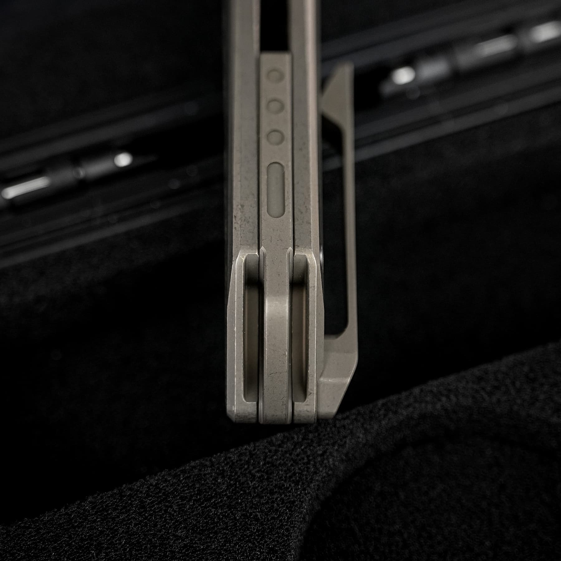 Vosteed A0325 Thunderbird V M390