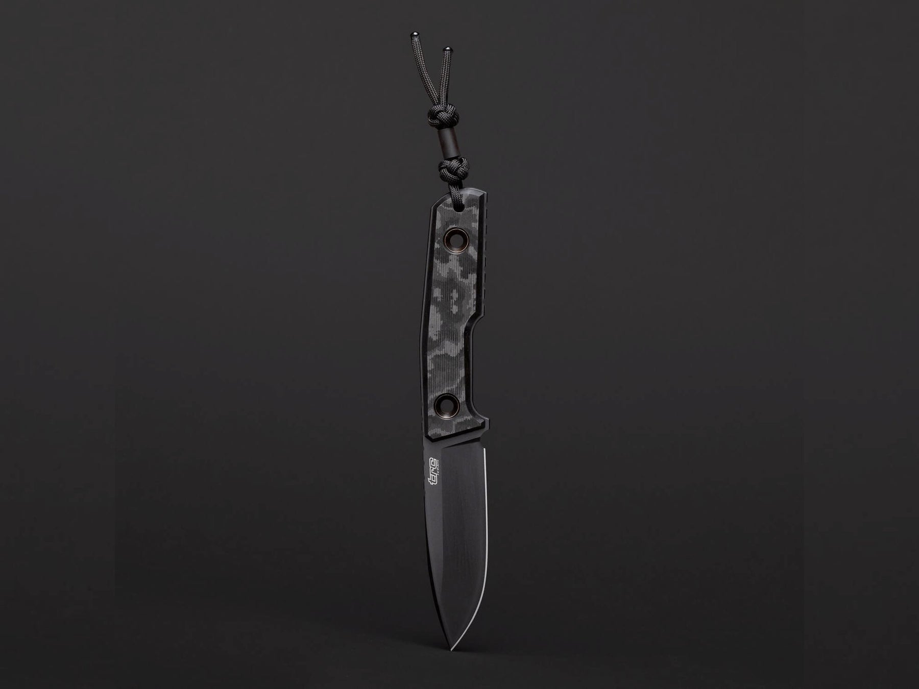 TRC Urban Tactical Signature (Black Carbon Fiber Handle)