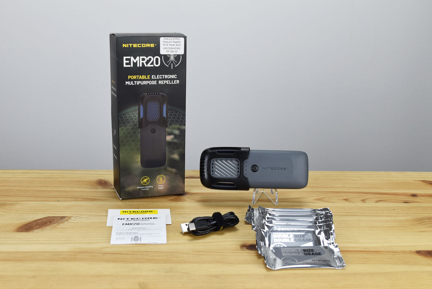 Nitecore EMR20 Rechargeable Mosquito Repeller PD & 10,000mAh Power Bank