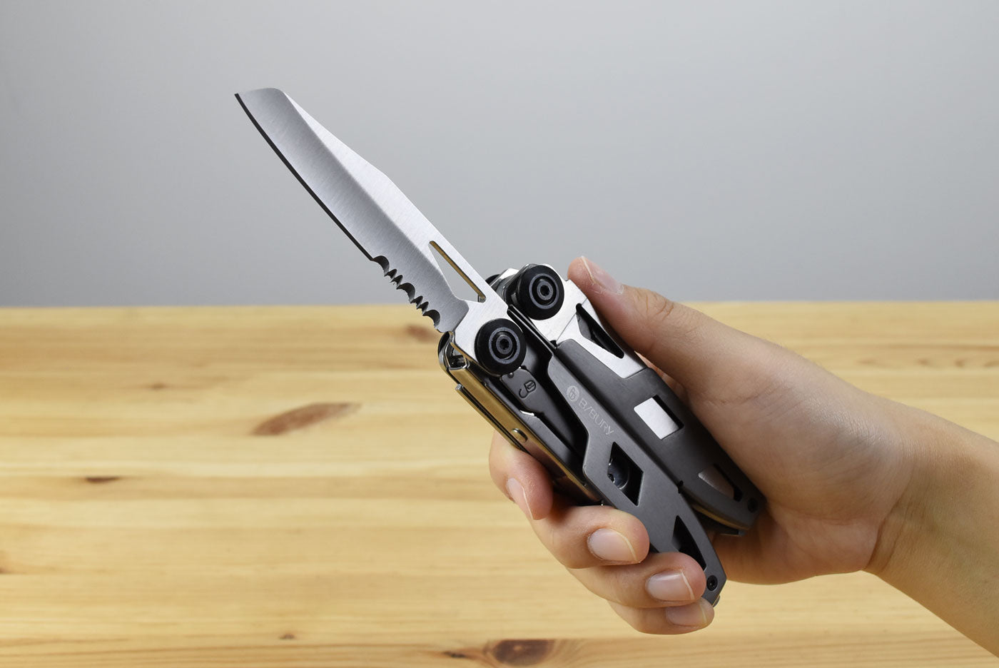 Bibury Plier Multitool (18-in-1) Titanium Finish