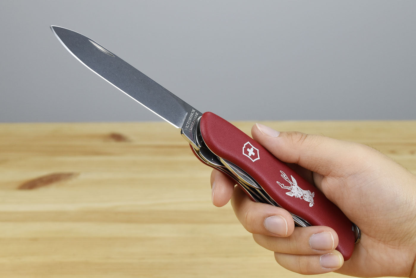 Victorinox Hunter Red Multitool Pocket Knife 0.8573