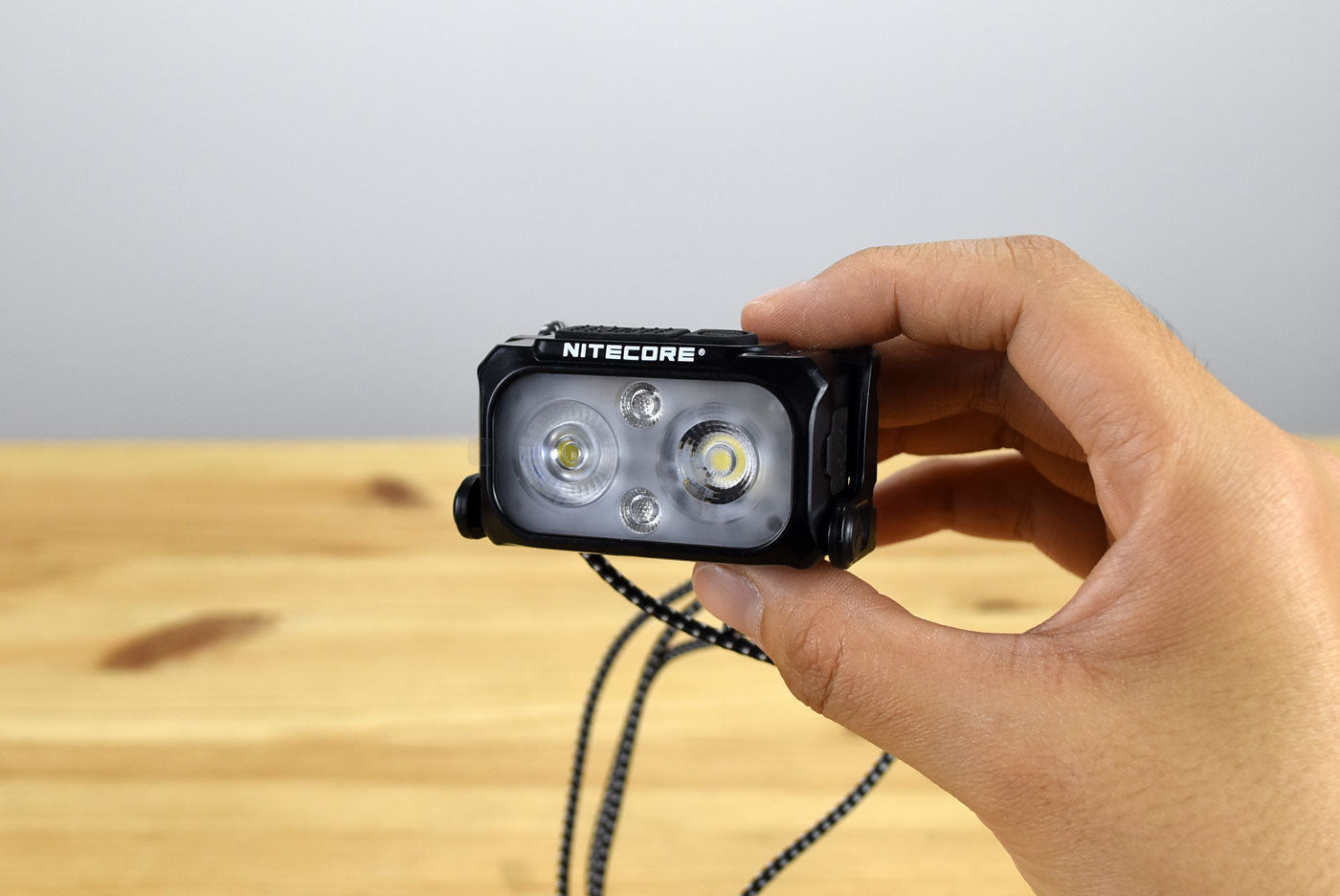 Nitecore NU25 UL Spotlight + Floodlight Rechargeable Headlamp (400 Lumens)