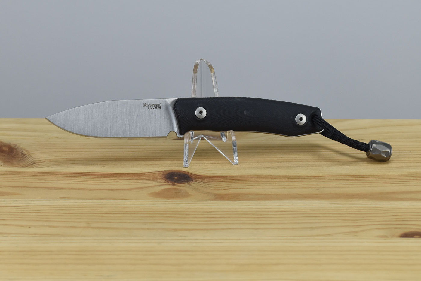 LionSteel M1 (Black G10 Handle)