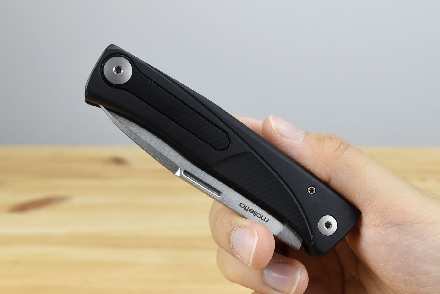 LionSteel Thrill (Black Aluminum Handle)