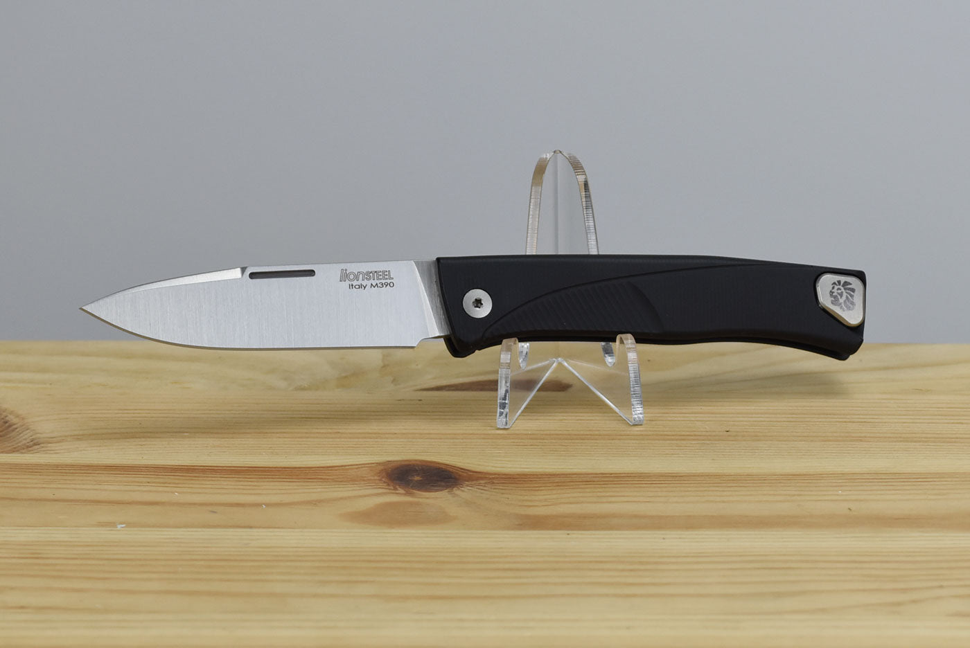 LionSteel Thrill (Black Aluminum Handle)