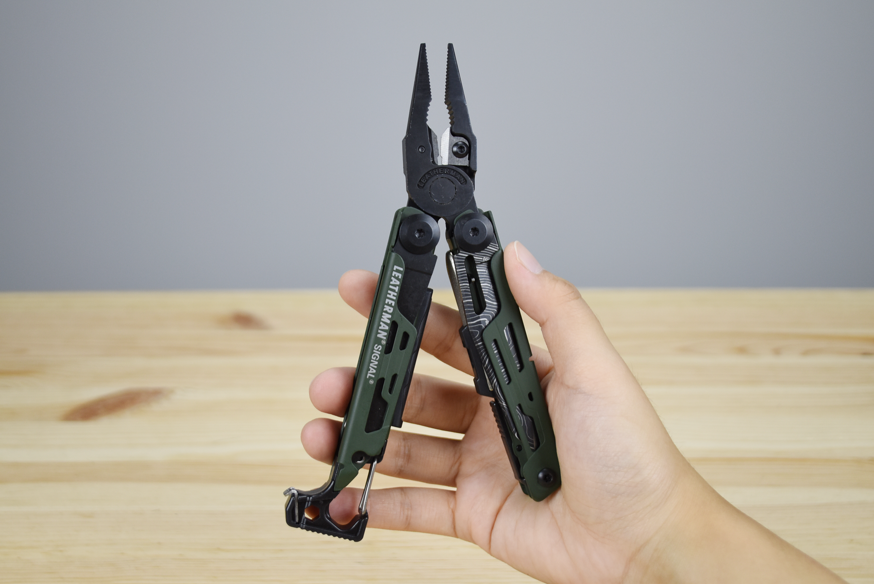 Leatherman Signal Topo (Limited Edition) - Thomas Tools