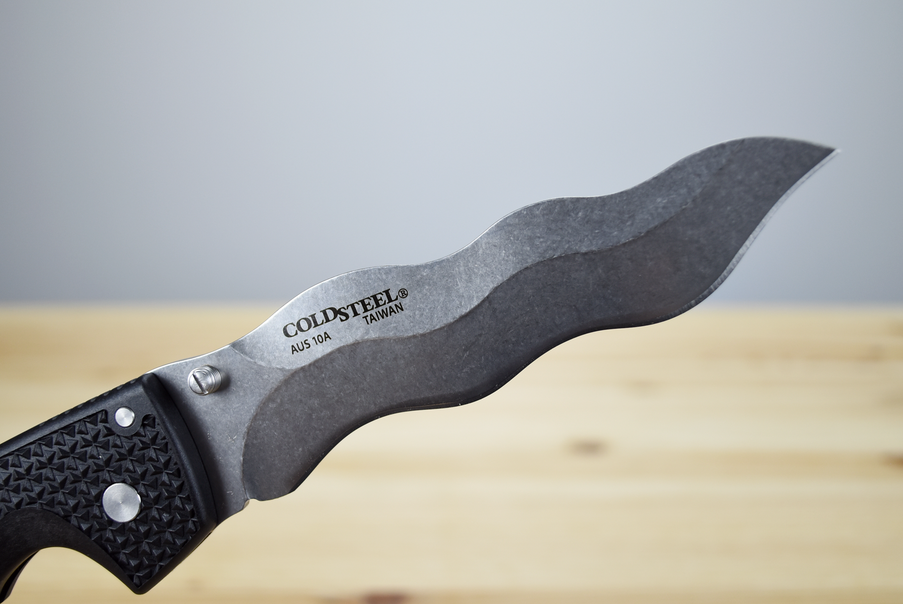 Cold Steel Voyager XL Kris Folding Blade (AUS10A)