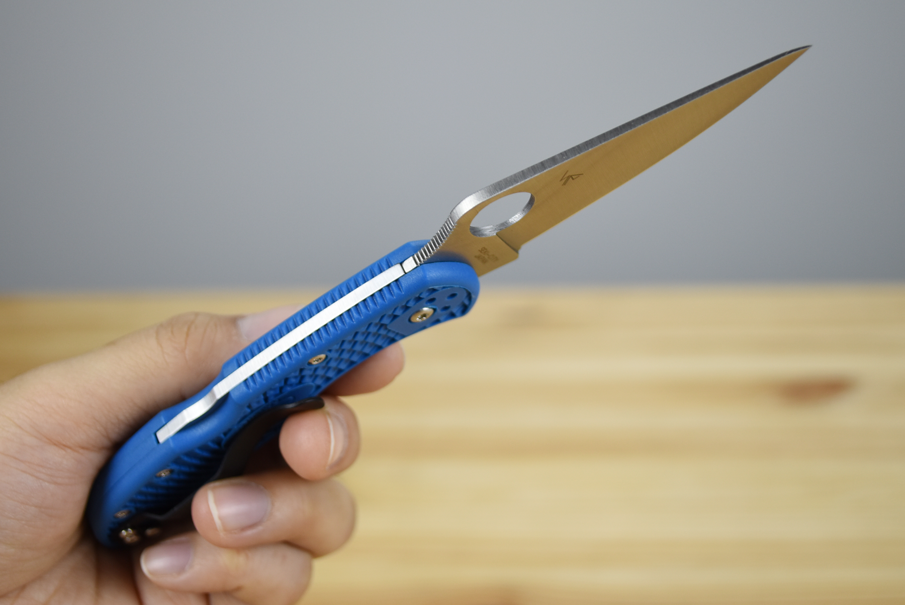 Spyderco C11FPBL Delica 4 FRN (Blue)